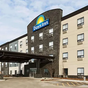 Days By Wyndham Calgary North Hotel