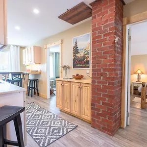  Apartment Craftsman's Loft - Heritage Charm - Ac - 5 Min Dt