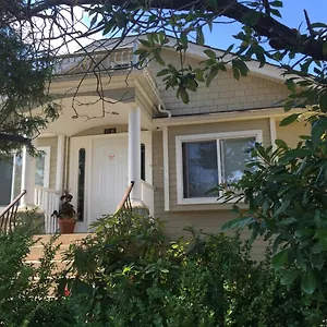 Cozy Bedrooms 3* Vancouver